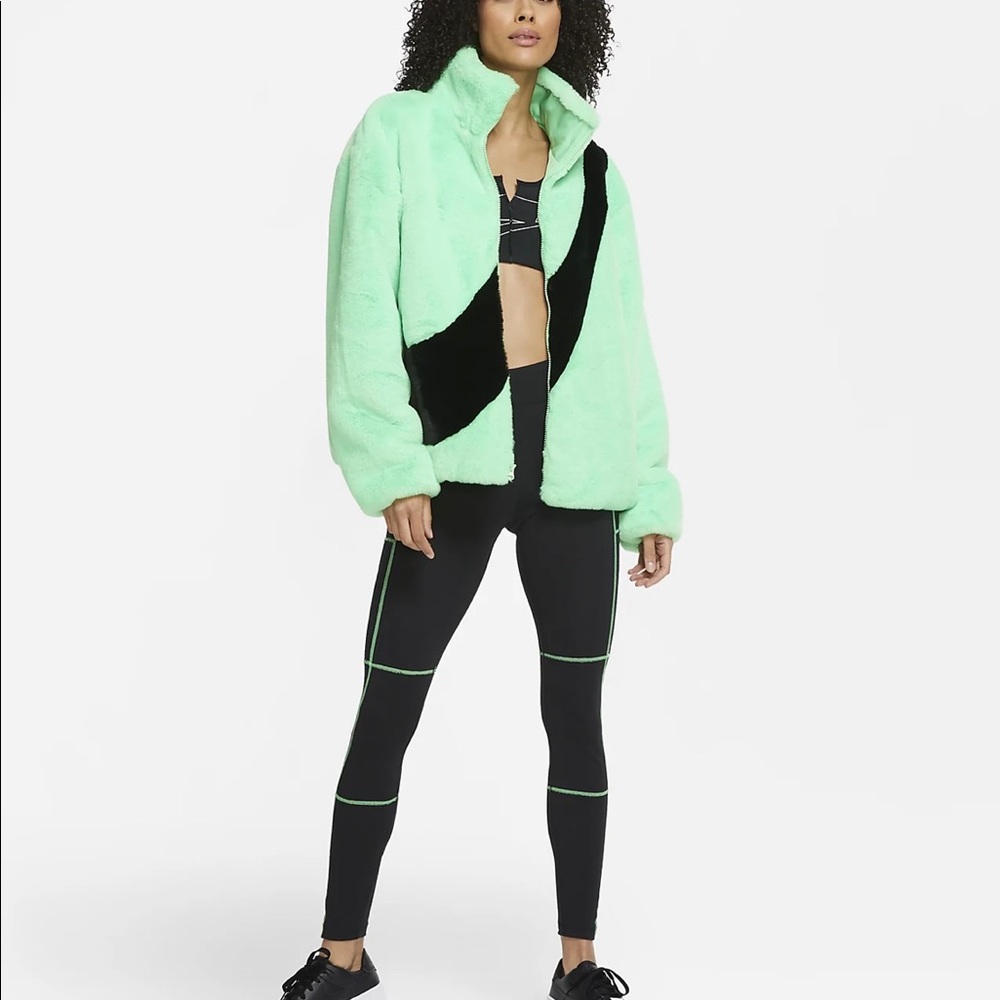 Nike faux fur jacket - Picture 5 of 7